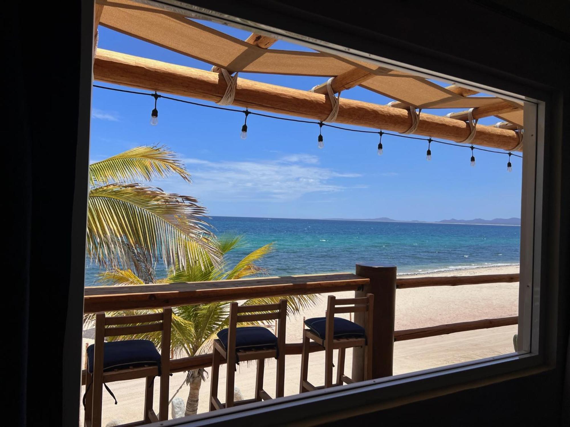 Beach Front Lofts, La Ventana Eksteriør billede