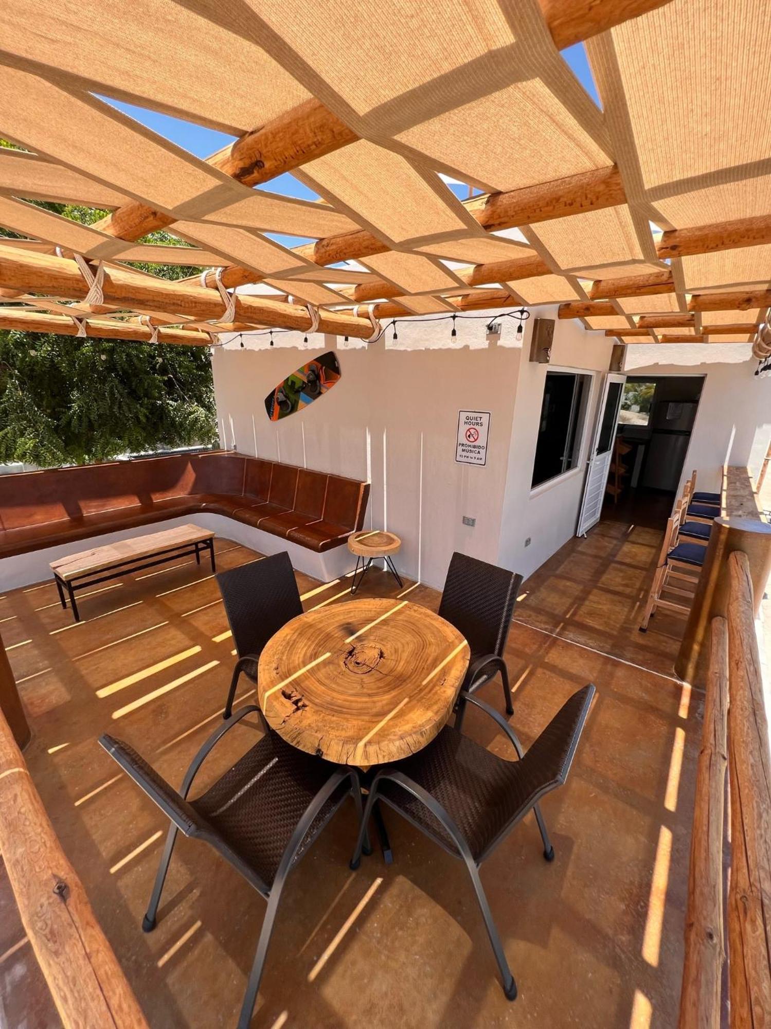 Beach Front Lofts, La Ventana Eksteriør billede