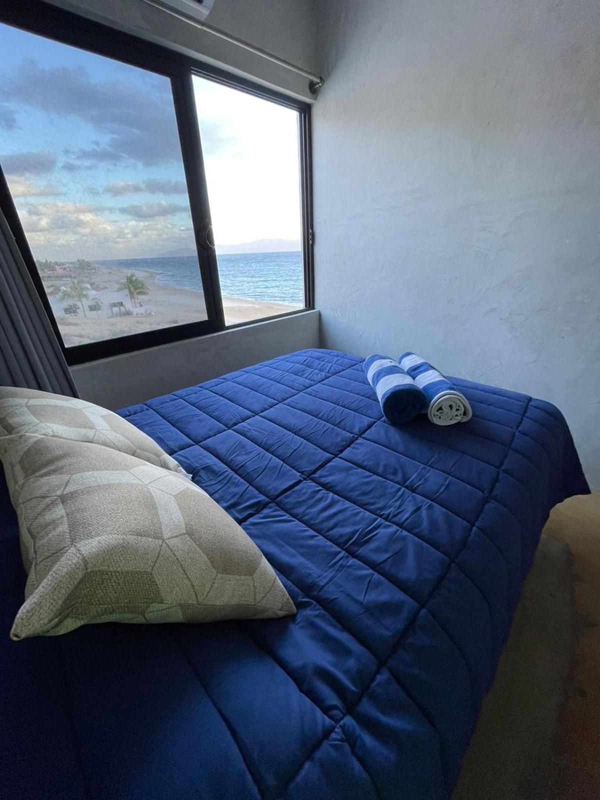 Beach Front Lofts, La Ventana Eksteriør billede