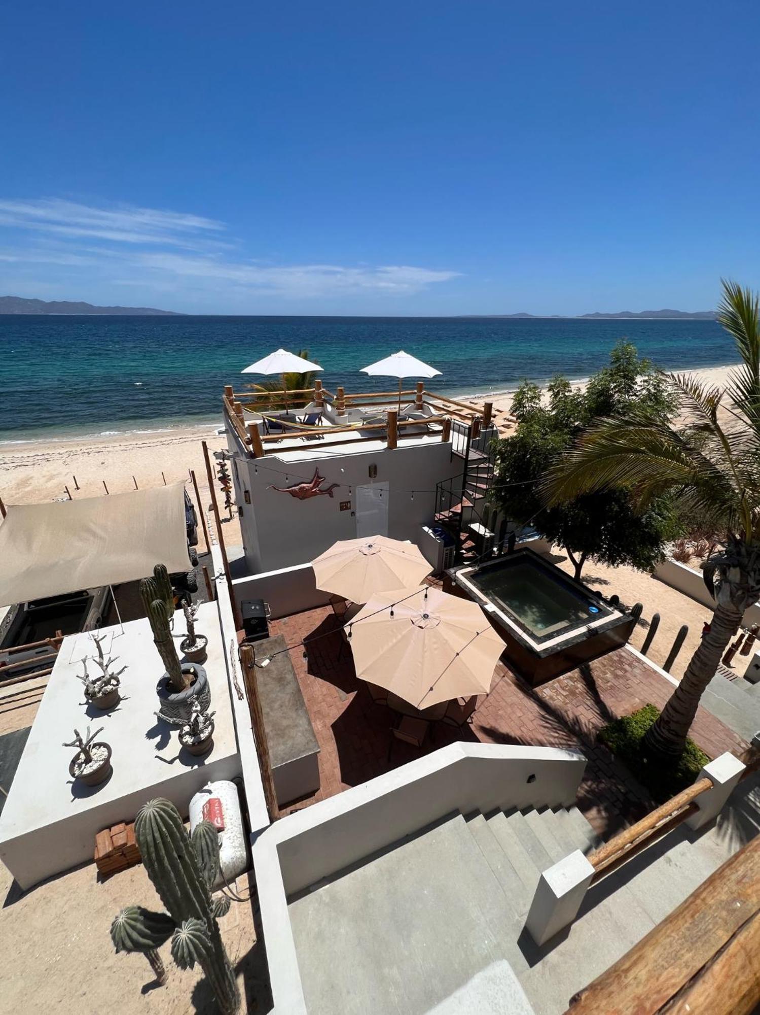 Beach Front Lofts, La Ventana Eksteriør billede