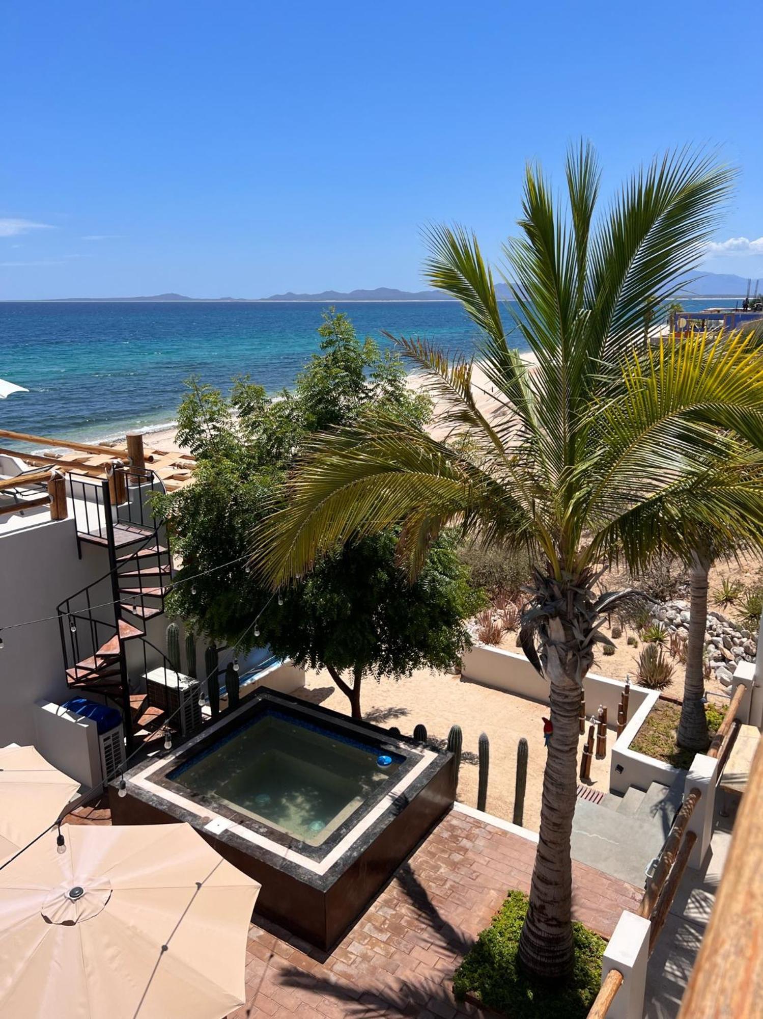 Beach Front Lofts, La Ventana Eksteriør billede